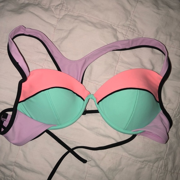 Swim bikini top - Picture 1 of 1